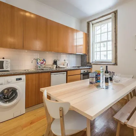 Guestready- Dalliance Apts Apartament